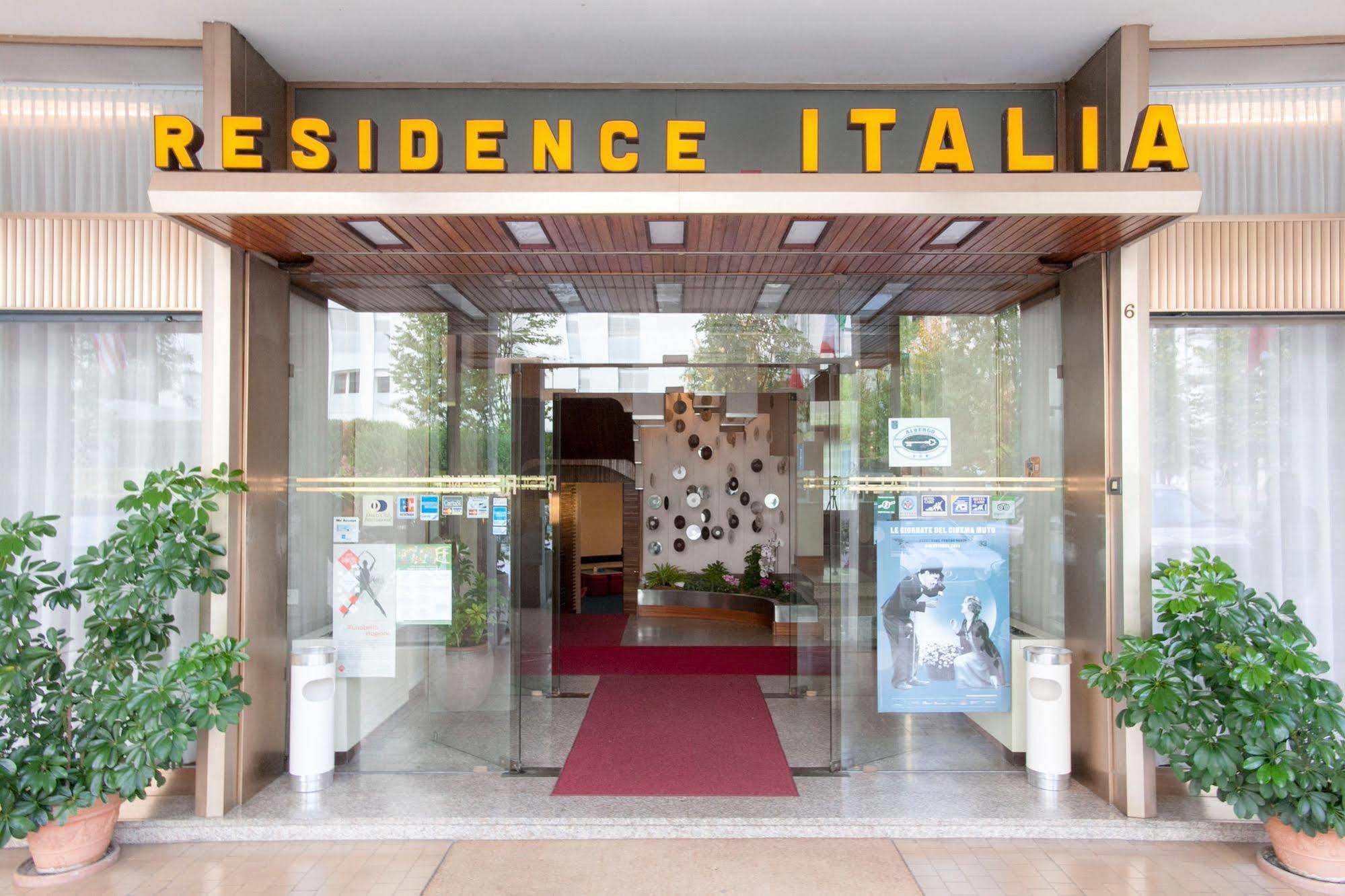 Albergo Residence Italia Vintage Hotel Порденоне Екстер'єр фото